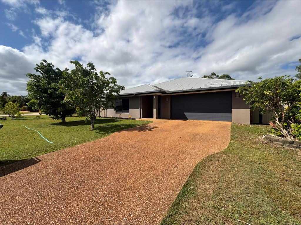 8 Fairway Ave, Rocky Point, QLD 4874