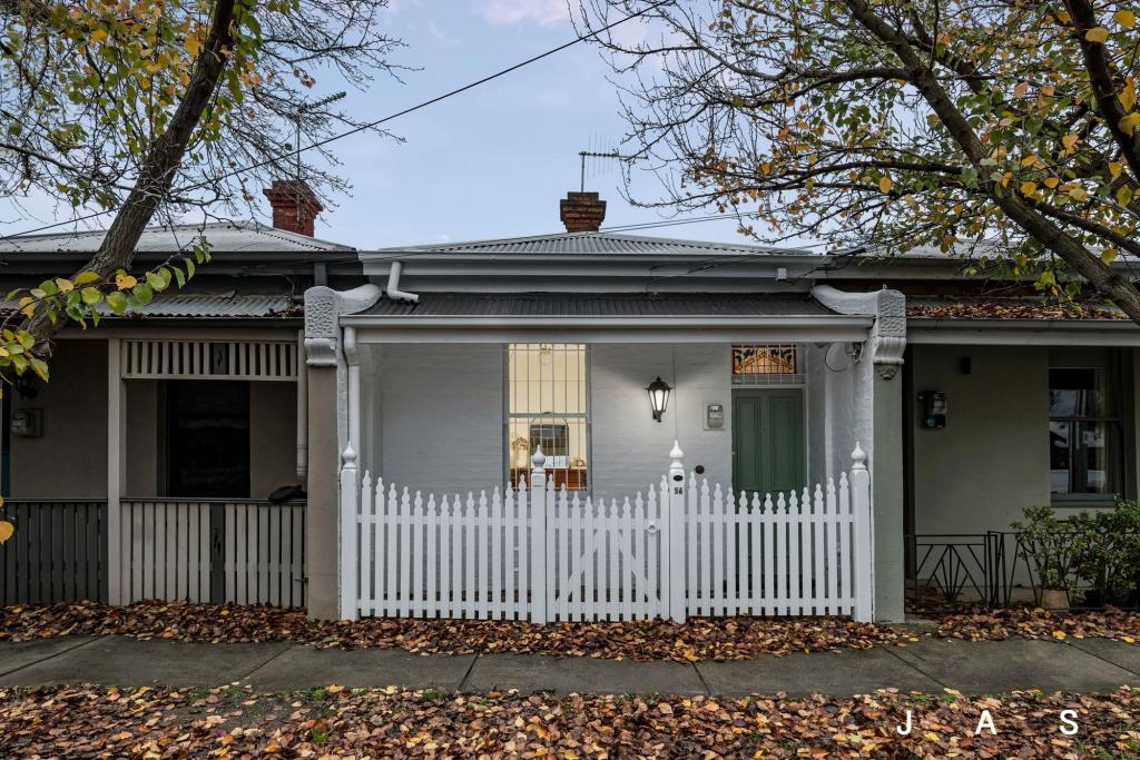 56 Walter St, Seddon, VIC 3011
