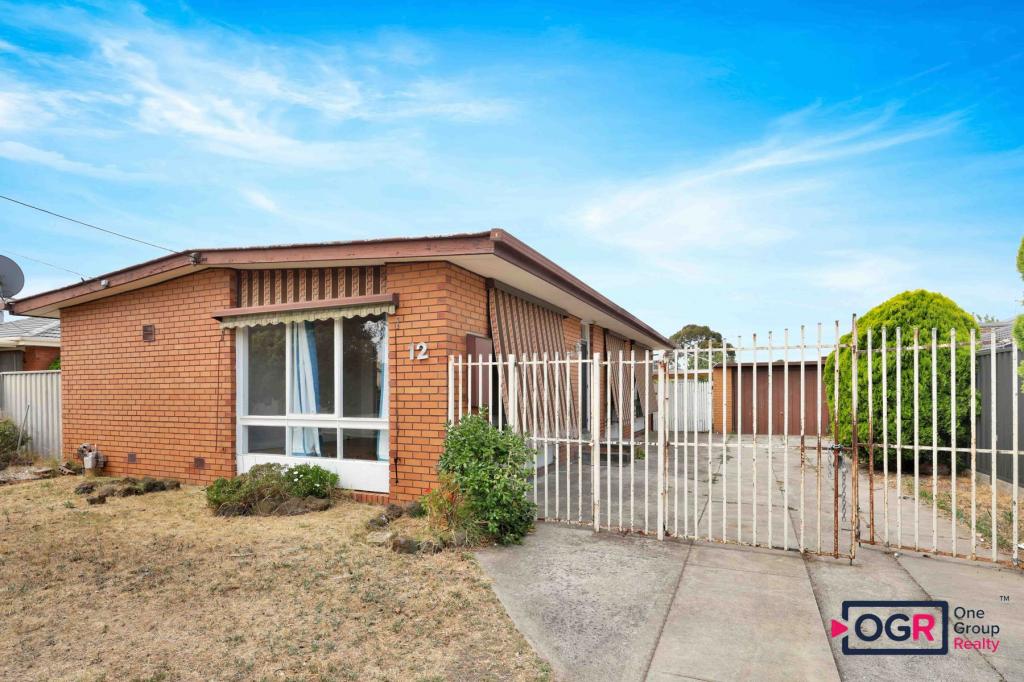 12 Spring Valley Ave, Craigieburn, VIC 3064