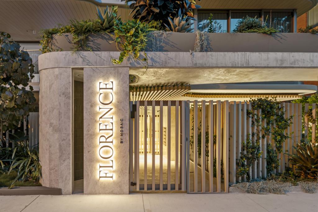 3/42 The Esp, Miami, QLD 4220