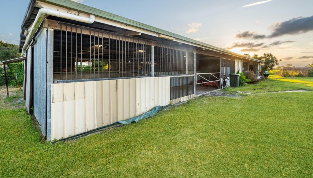15a Bernborough Ave, Ooralea, QLD 4740