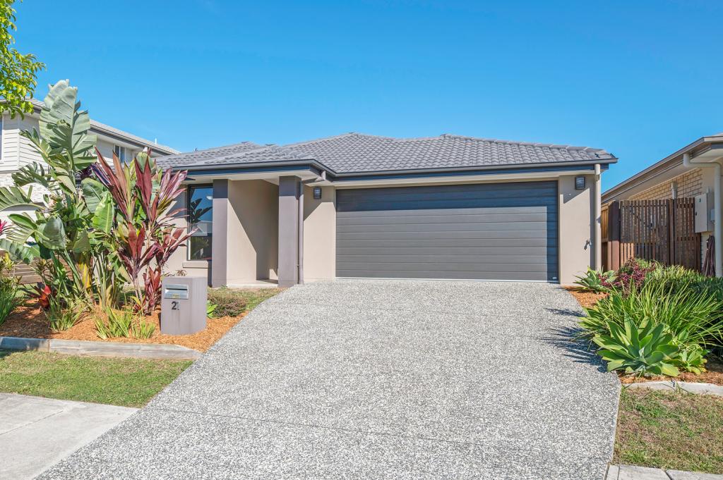 21 BELCONNEN DR, PIMPAMA, QLD 4209