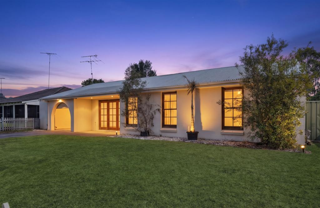 15 Scarvell Ave, Mcgraths Hill, NSW 2756
