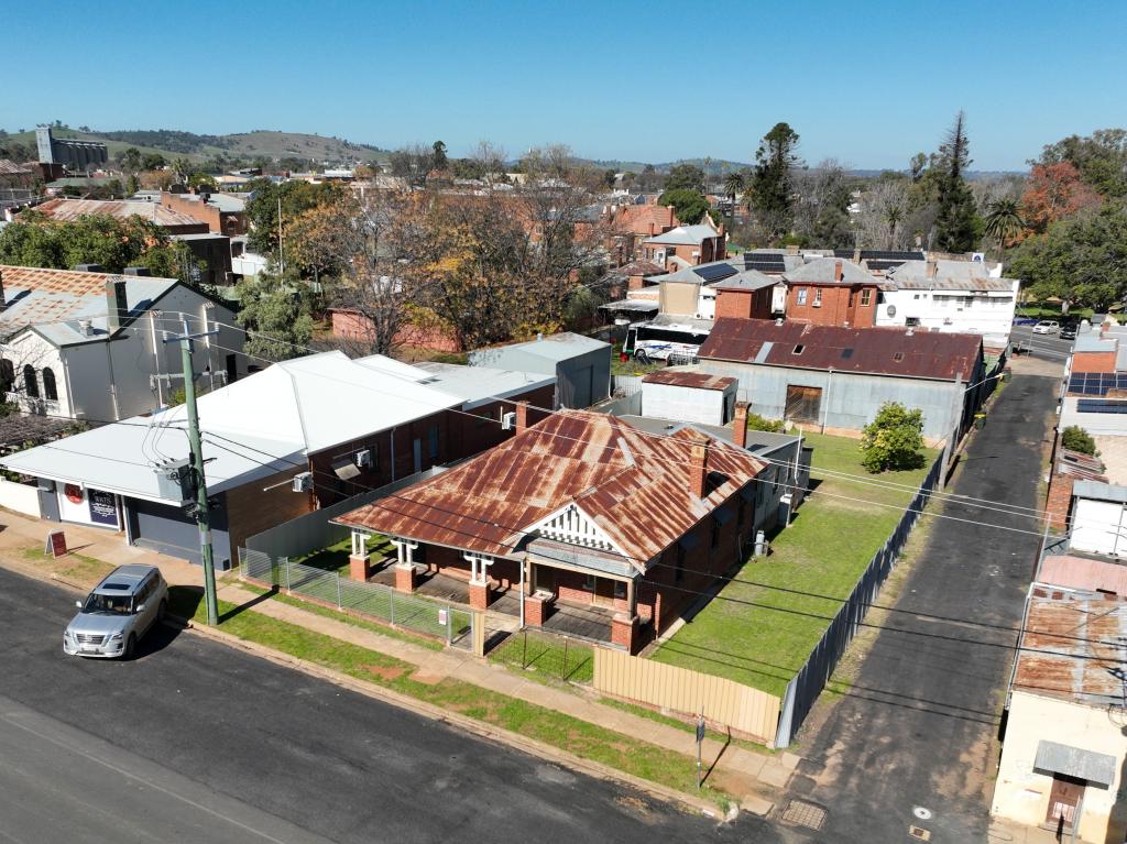 29 Warne St, Wellington, NSW 2820