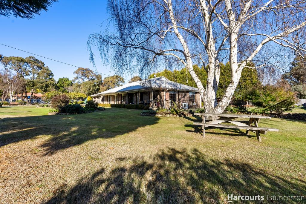 45 SWAN DR, SWAN BAY, TAS 7252