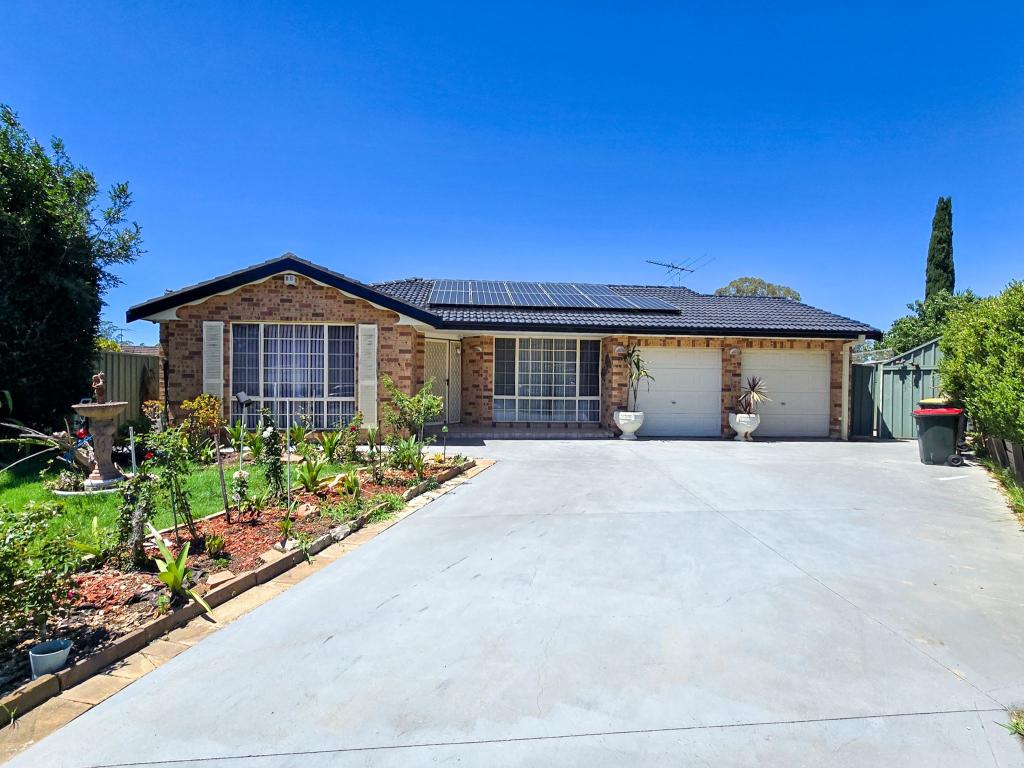 5 Mangnolia Cres, Macquarie Fields, NSW 2564
