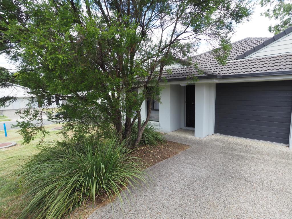 1/2 BEECHWOOD CL, CHUWAR, QLD 4306