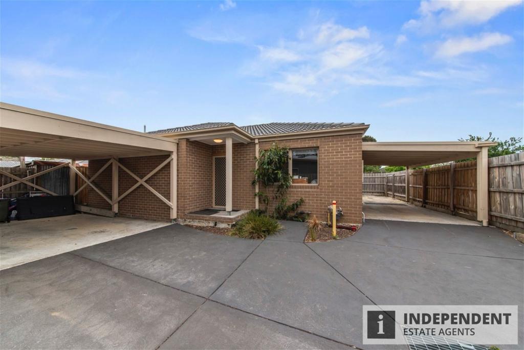 2/11 Bouvardia Cres, Frankston North, VIC 3200