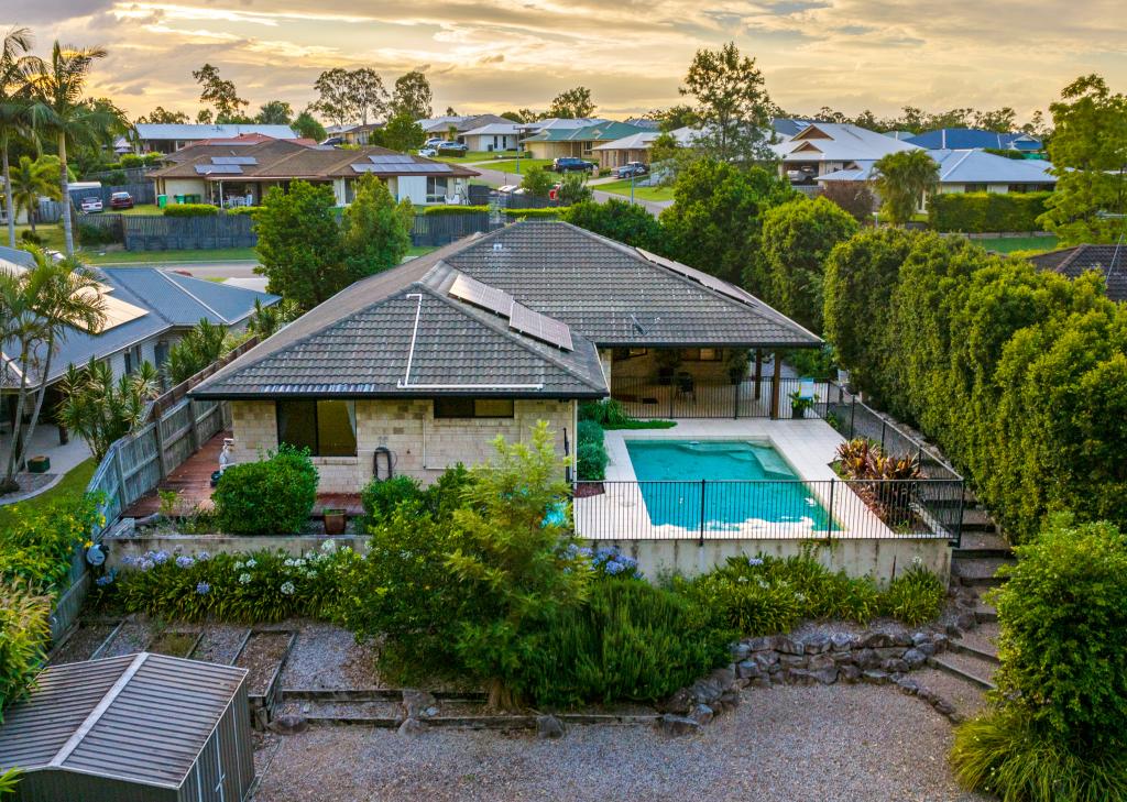 28 Bushland Dr, Southside, QLD 4570