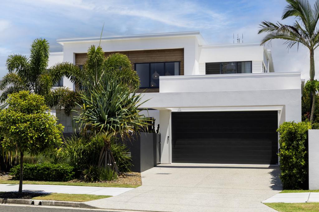 1/98 Oceanic Dr, Warana, QLD 4575