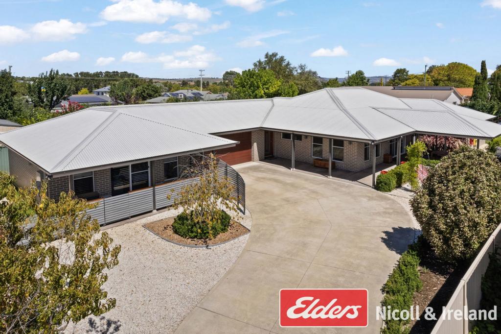 12 MAXWELL DR, EGLINTON, NSW 2795