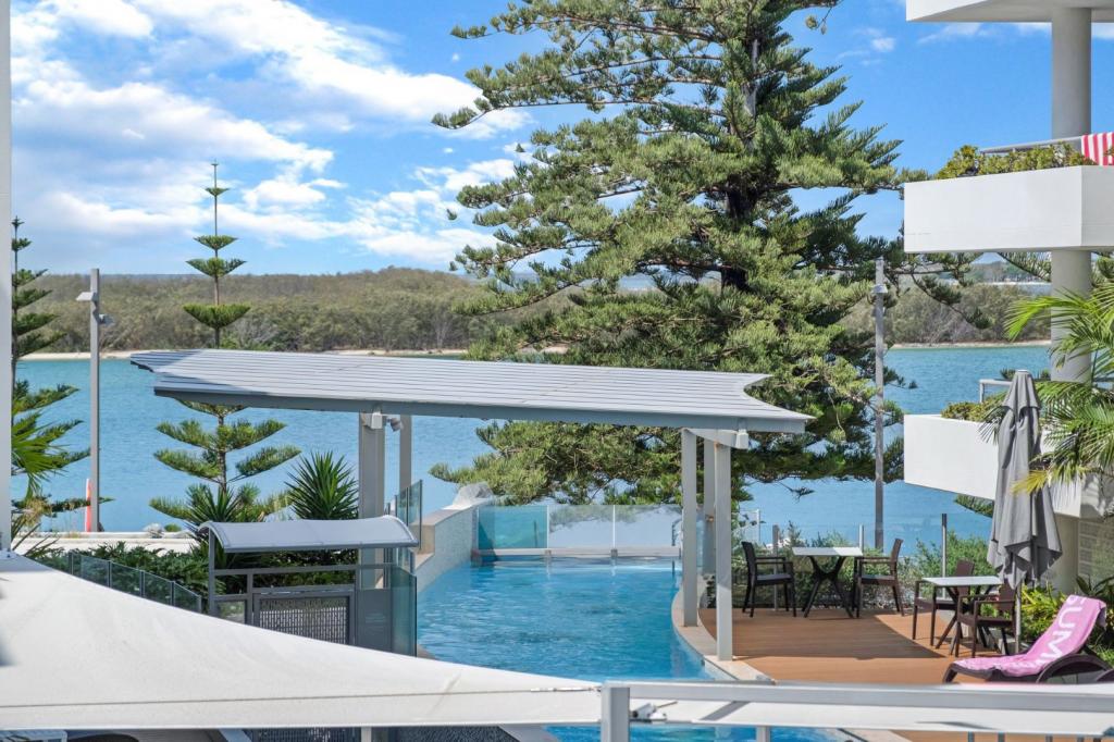 207/10 Leeding Tce, Caloundra, QLD 4551