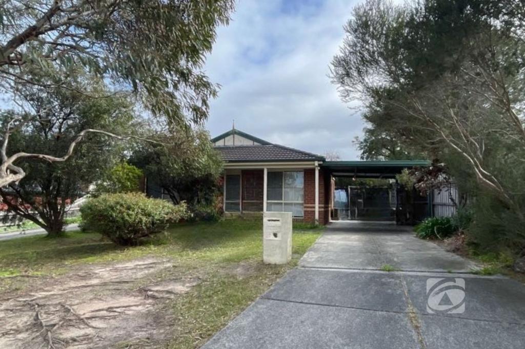 5a Barilla Ct, Cranbourne, VIC 3977