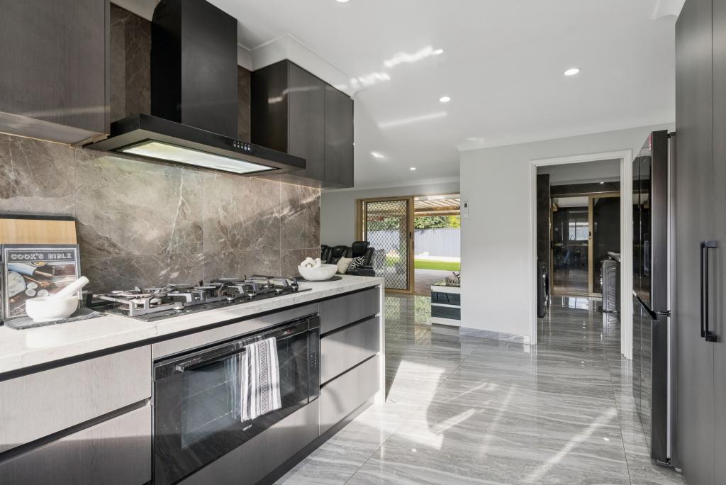 13 Niger Pl, Beechboro, WA 6063
