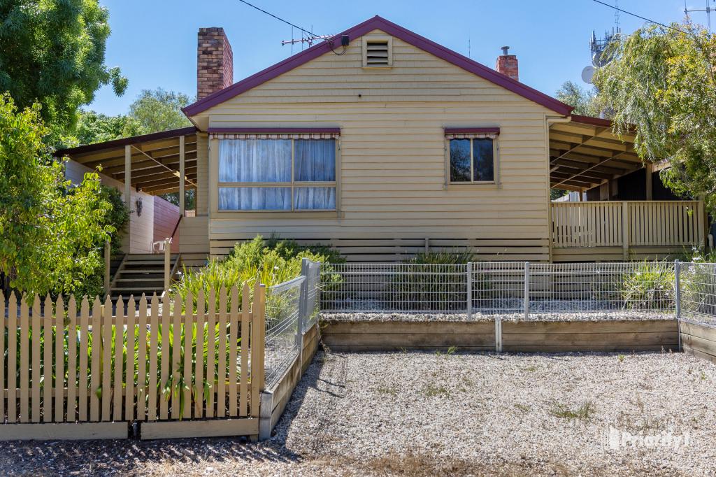 5 Marble St, Golden Square, VIC 3555