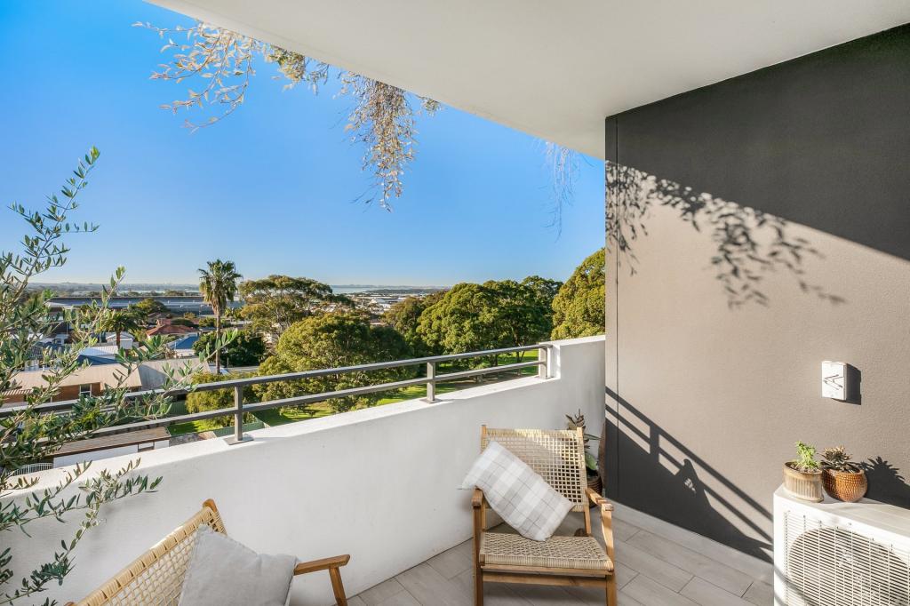 302/128 Willarong Rd, Caringbah, NSW 2229