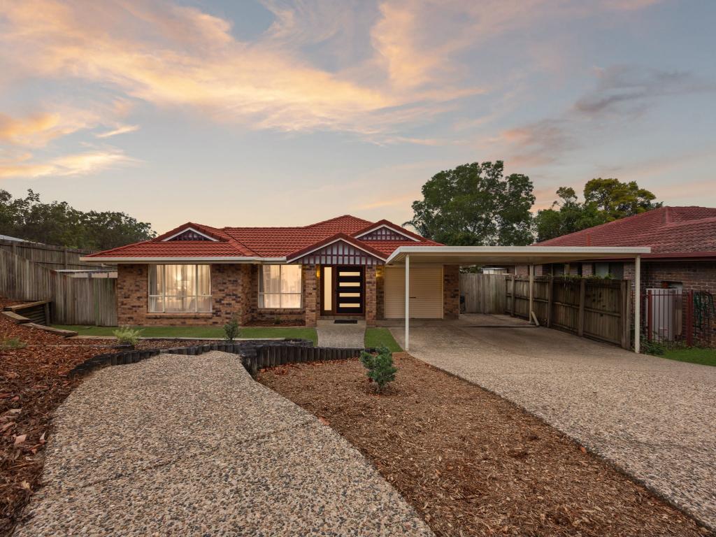 35 Carissa St, Sinnamon Park, QLD 4073