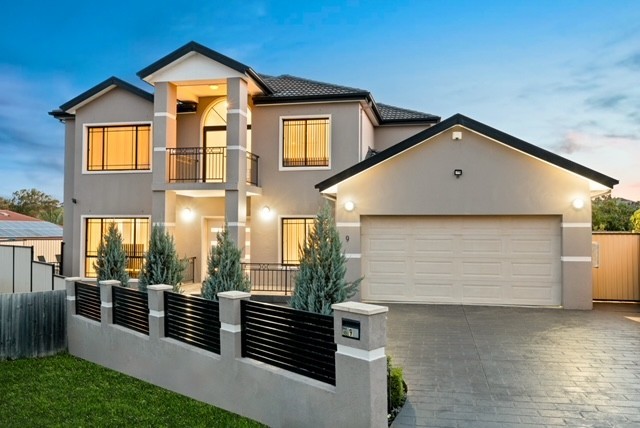 9 TENNANT PL, EDENSOR PARK, NSW 2176