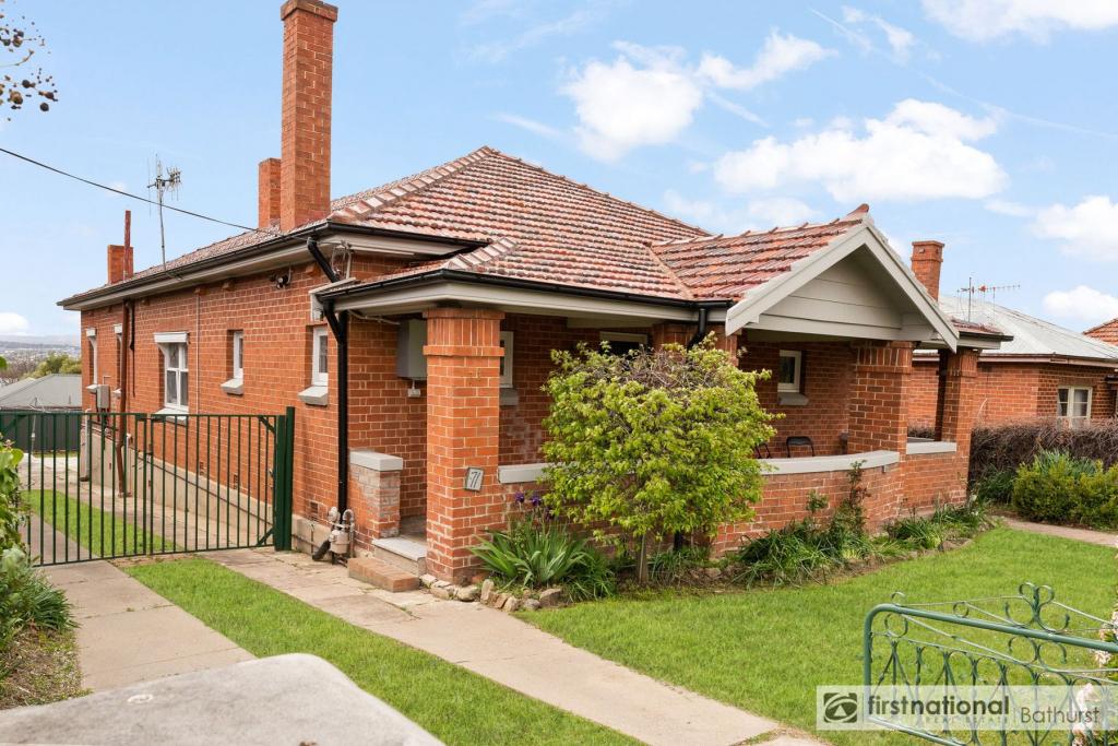 71 Brilliant St, Bathurst, NSW 2795