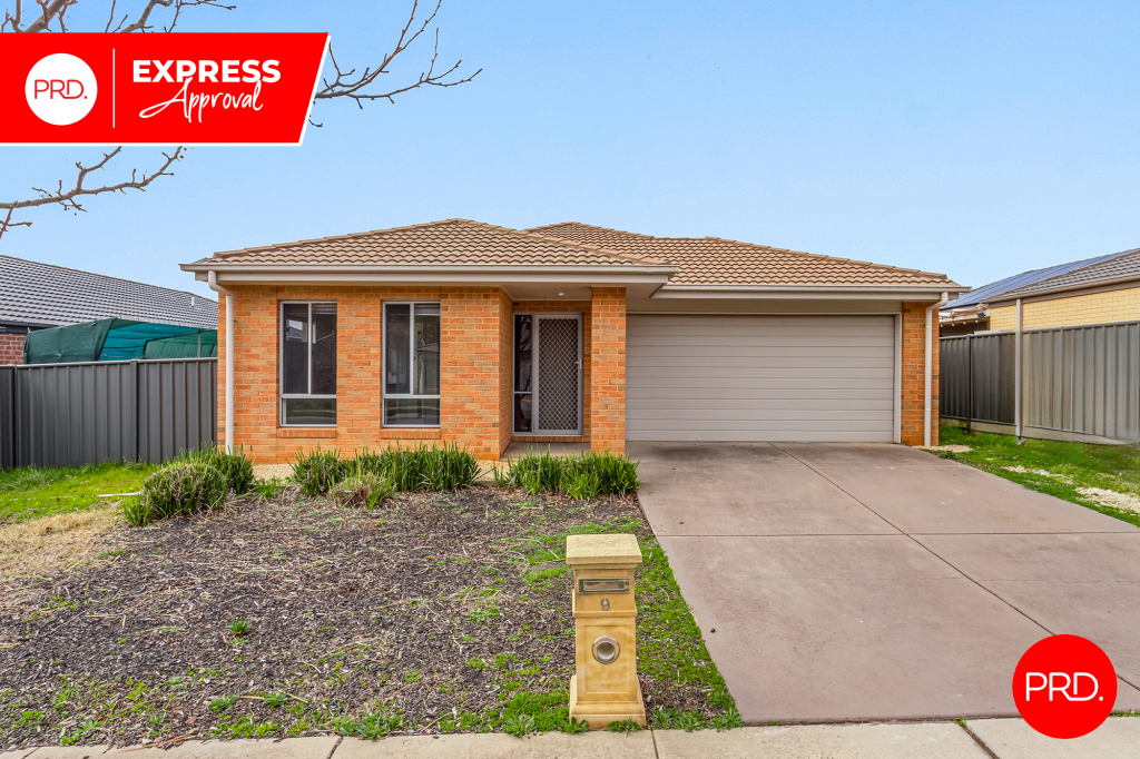 9 National Pde, Eaglehawk, VIC 3556