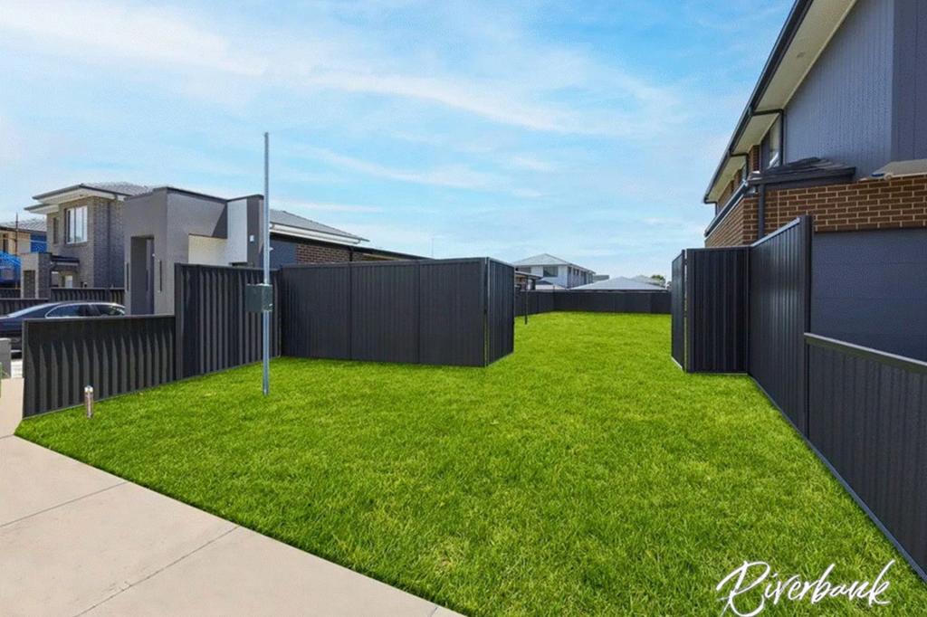 51 THORNBILL ST, AUSTRAL, NSW 2179