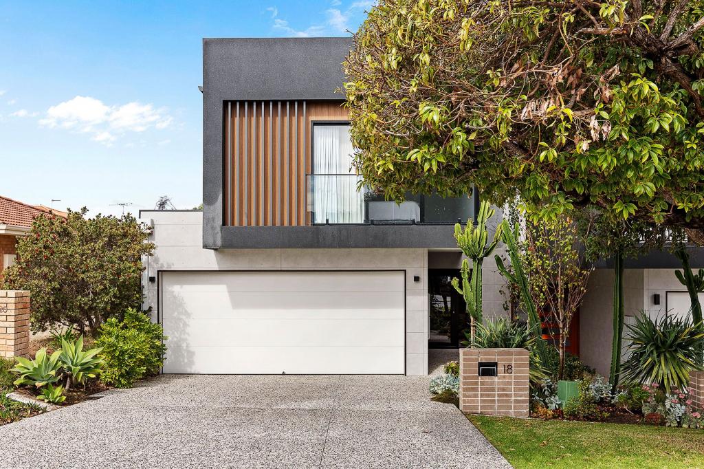 18b Helmsley St, Scarborough, WA 6019