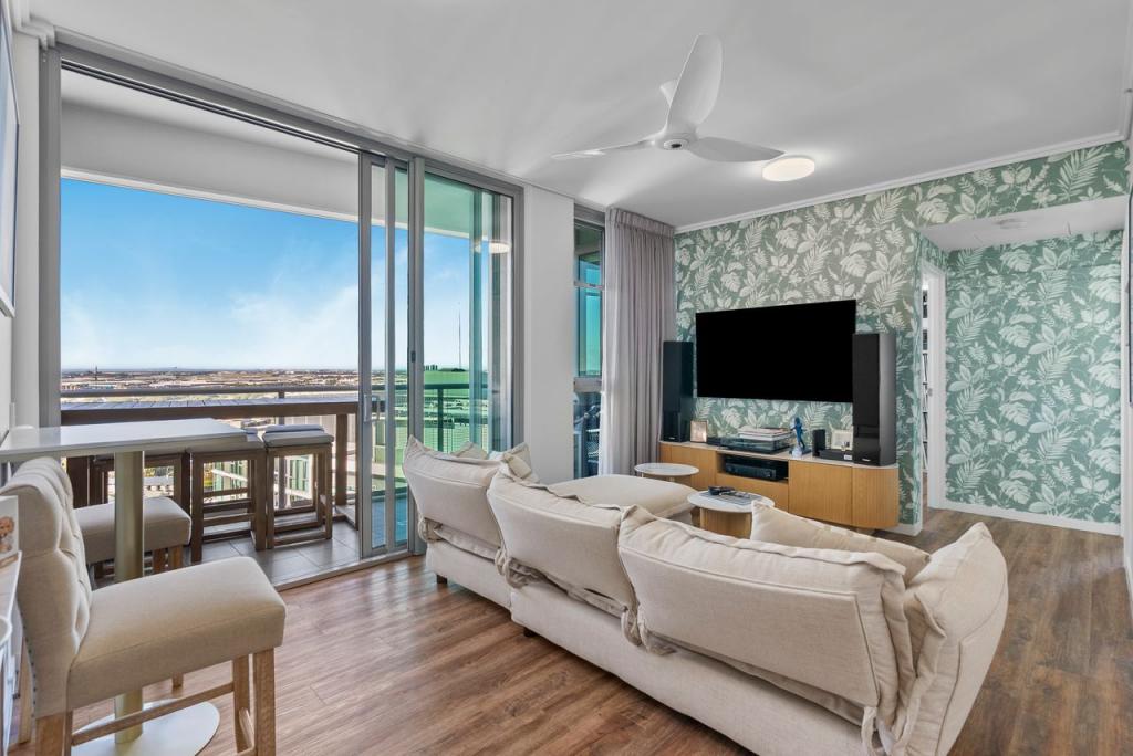 12104/8 Harbour Rd, Hamilton, QLD 4007
