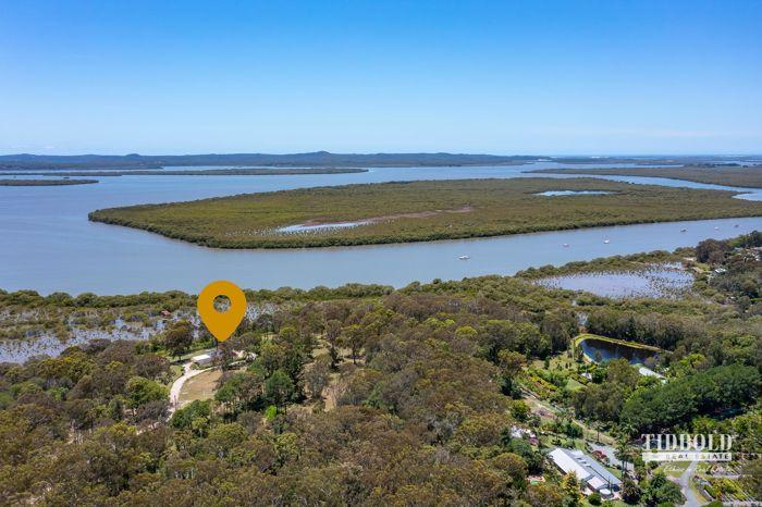 154 Orchard Rd, Redland Bay, QLD 4165