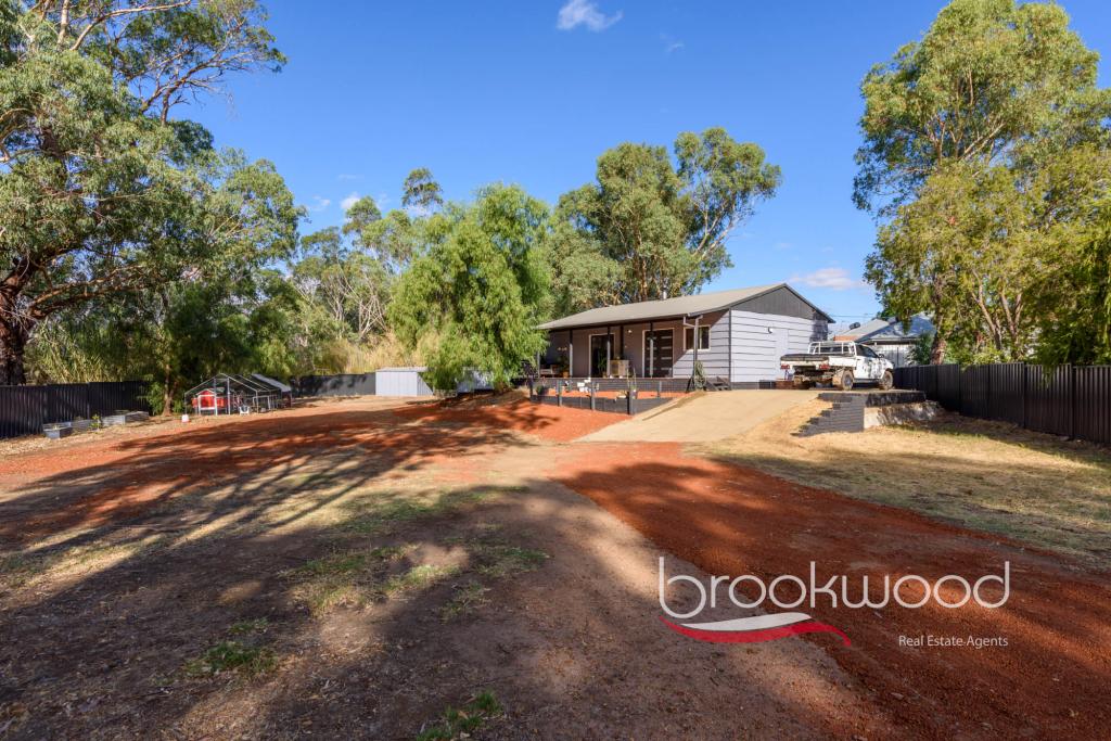 12 Herbert St, Toodyay, WA 6566