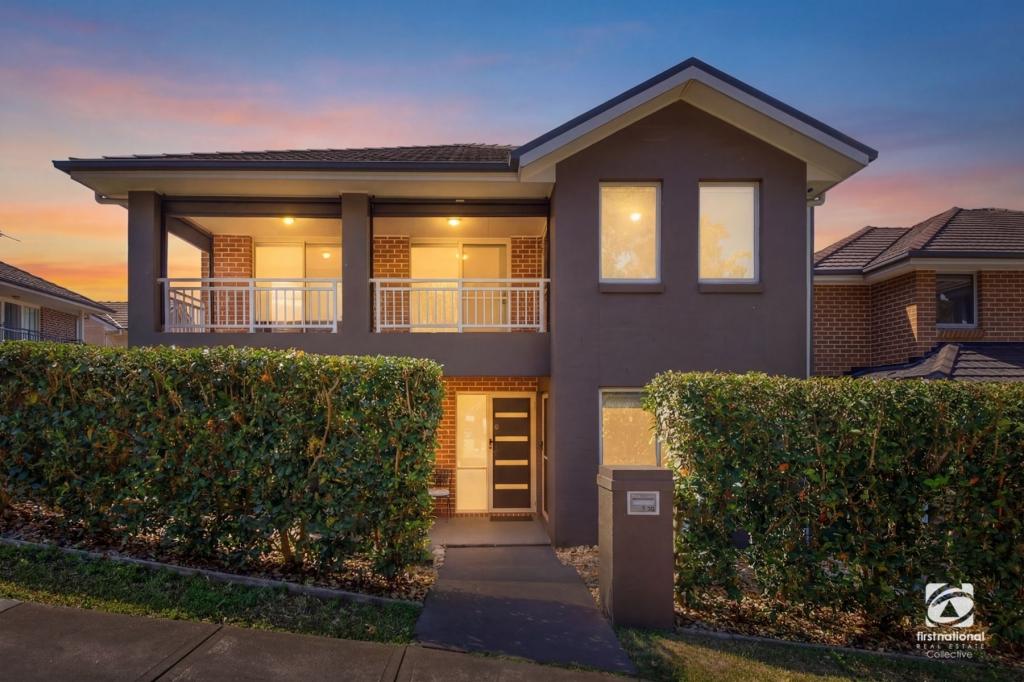 12 Regents St, Campbelltown, NSW 2560