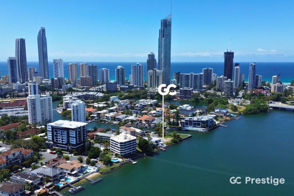 4-6 Holborow Cl, Surfers Paradise, QLD 4217