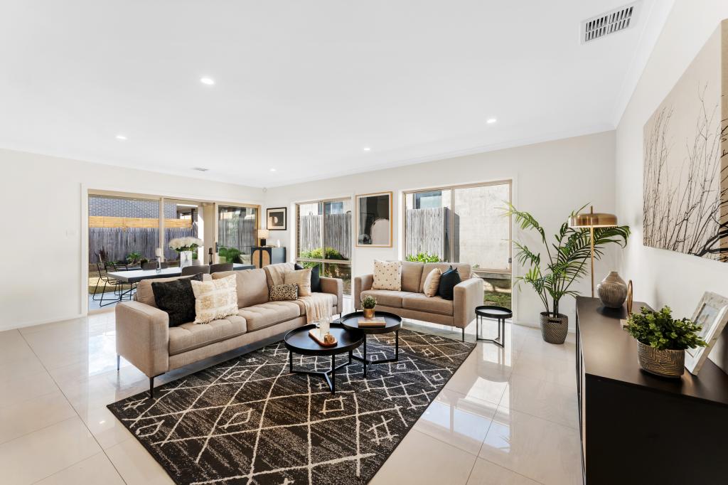 16 Starcevich Cres, Jacka, ACT 2914