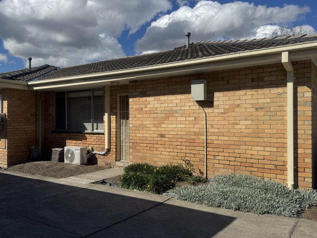 1/25 New St, Dandenong, VIC 3175