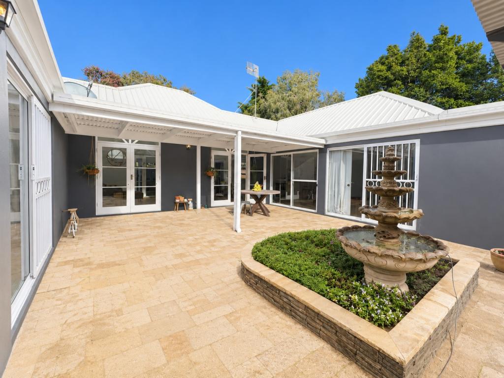 2 Woodlot Rise, Tewantin, QLD 4565