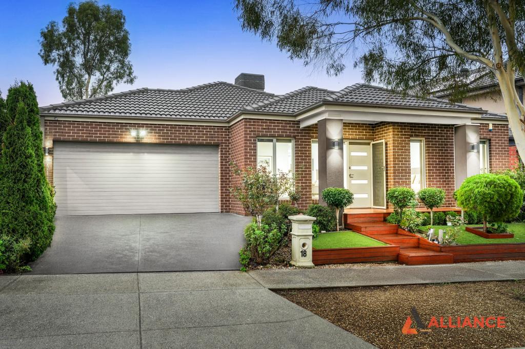 18 DOLMEN ST, WOLLERT, VIC 3750