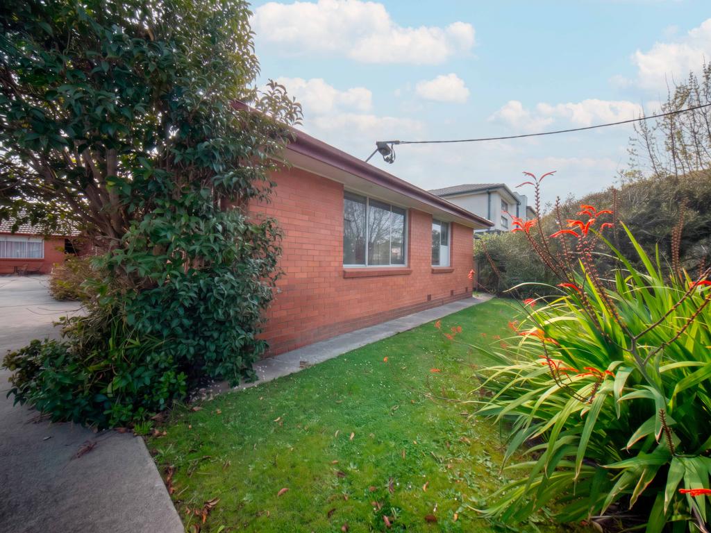 1/128 Lorne St, Fawkner, VIC 3060