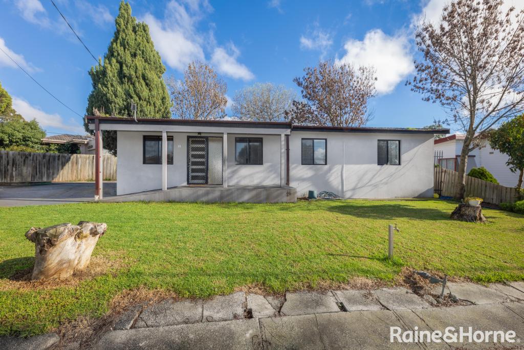 32 Hume St, Sunbury, VIC 3429