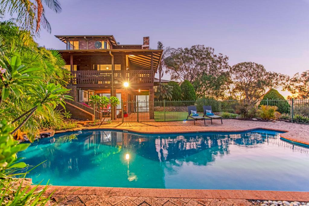 5 Stewart Gr, Mount Nasura, WA 6112