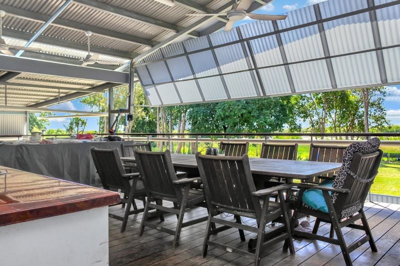 15 Jones Cres, Nome, QLD 4816