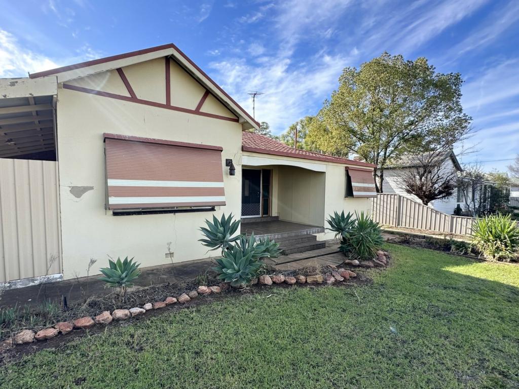 23 Binya St, Griffith, NSW 2680