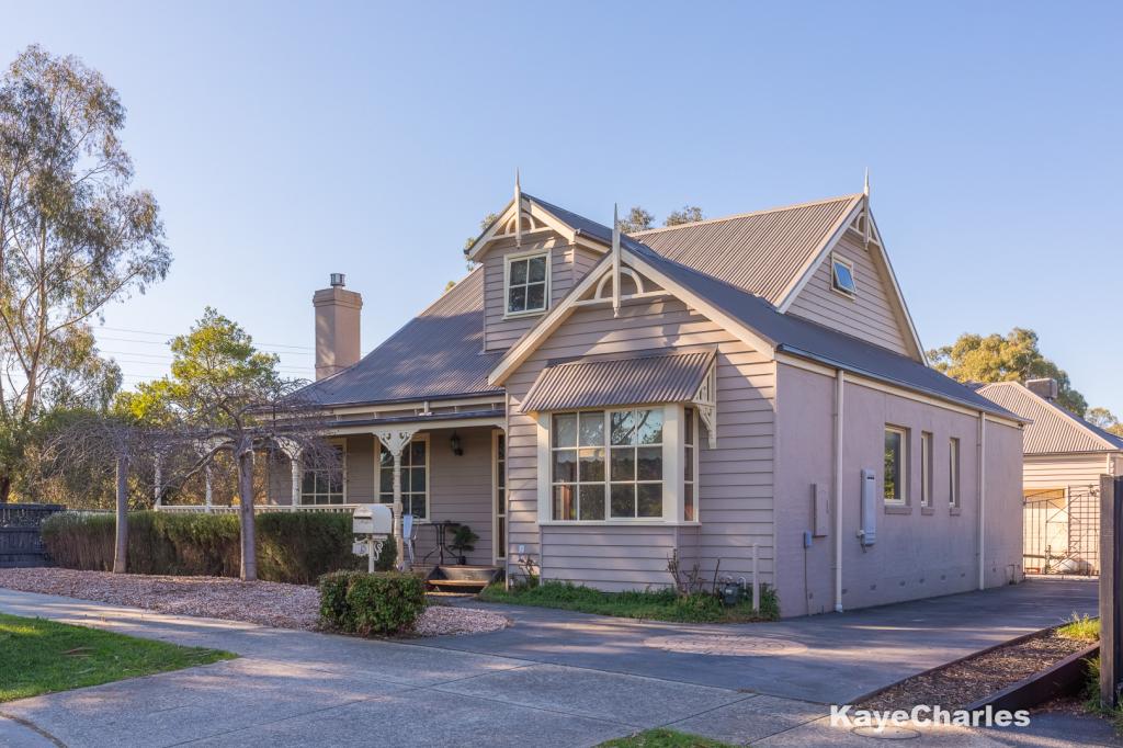 10 ALICE CT, OFFICER, VIC 3809