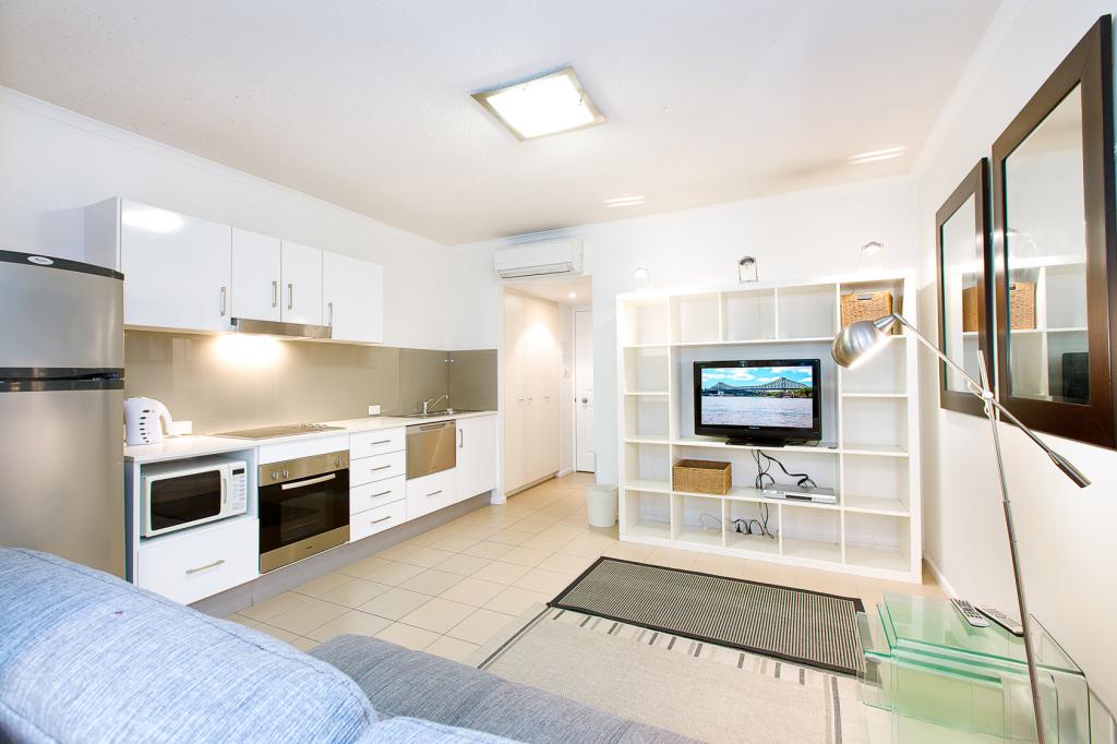 Contact Agent For Address, Kangaroo Point, QLD 4169