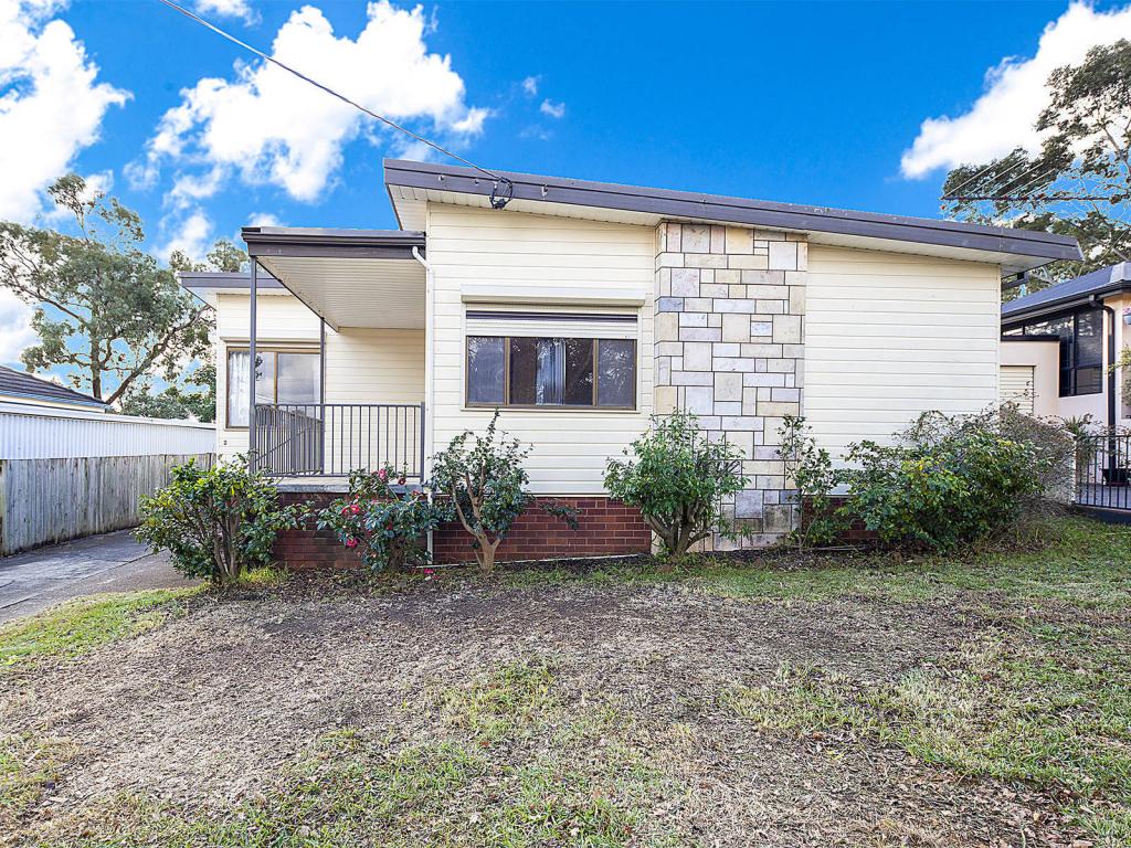 9 CORNOCK AVE, TOONGABBIE, NSW 2146