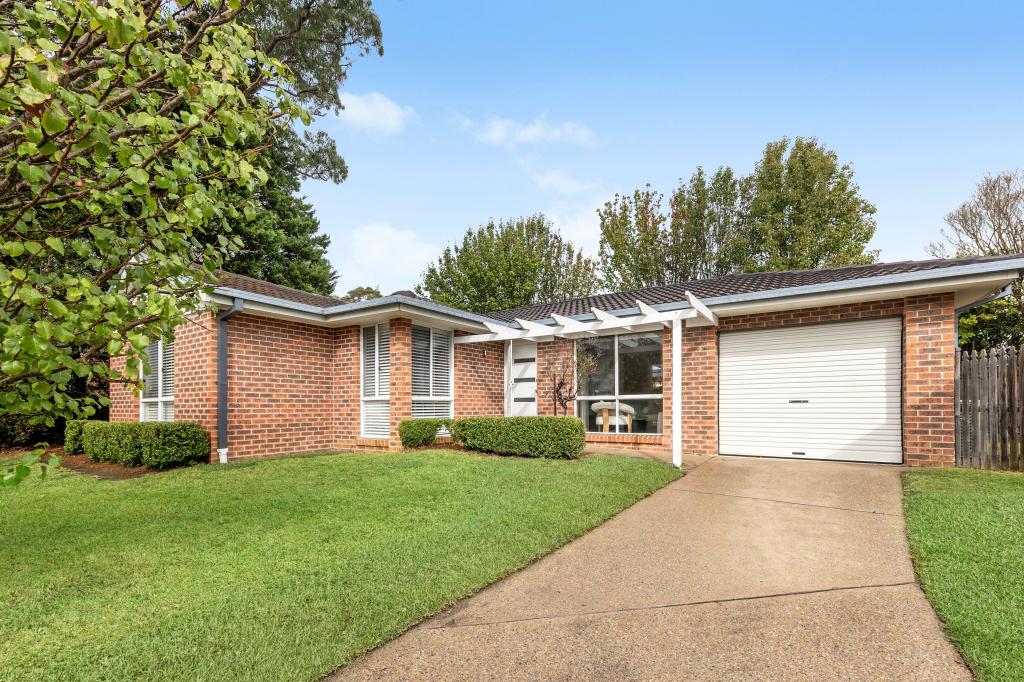 12 Gabrielle Cl, Mount Colah, NSW 2079