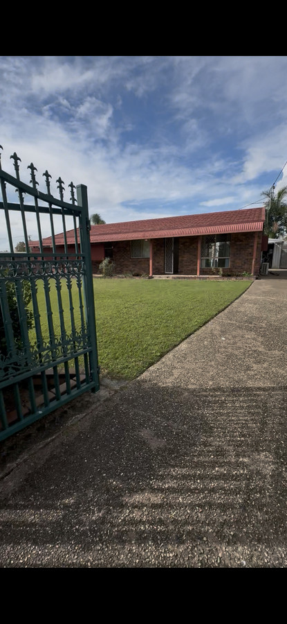 16 Limosa Ct, Crestmead, QLD 4132
