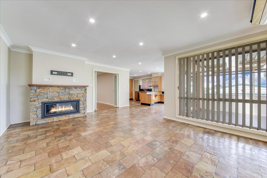 4 Struan St, Tahmoor, NSW 2573