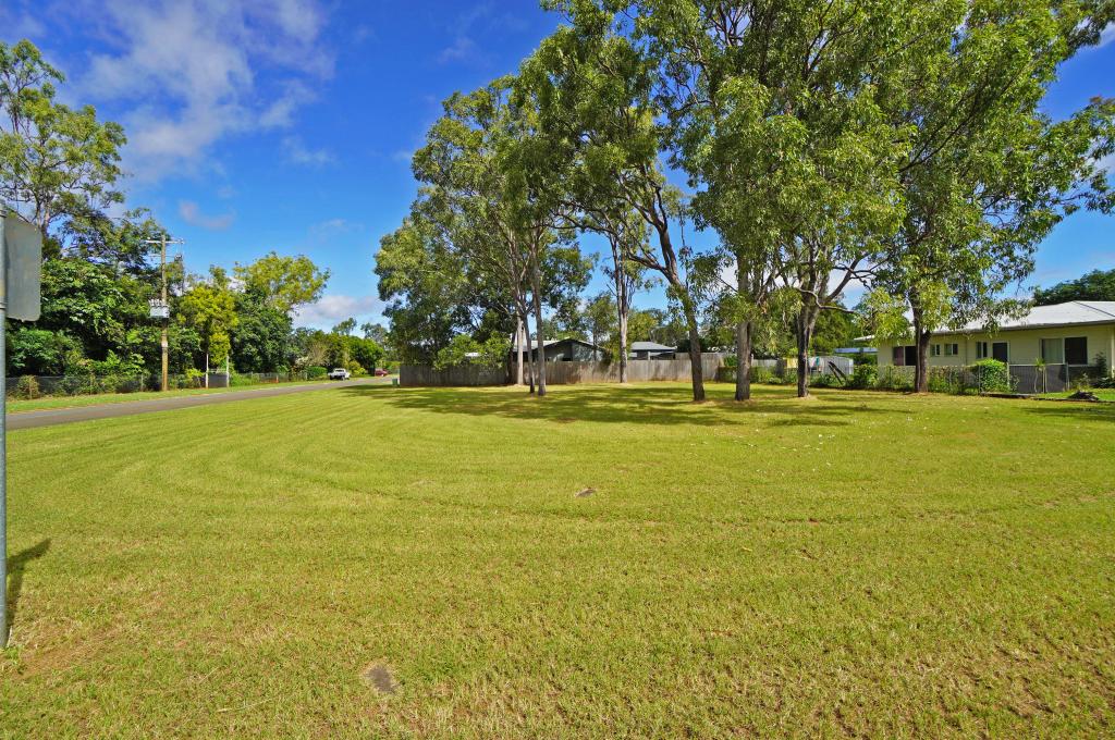 2 KYLIE CL, MAREEBA, QLD 4880