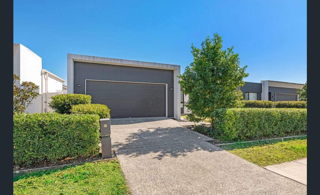 49 Hill Dr, Pimpama, QLD 4209