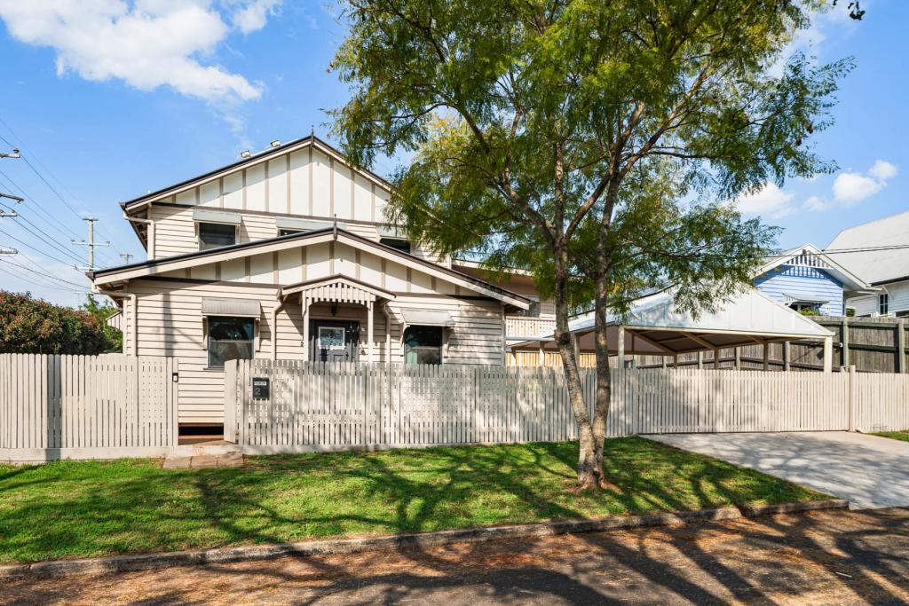 2 Allan St, North Toowoomba, QLD 4350