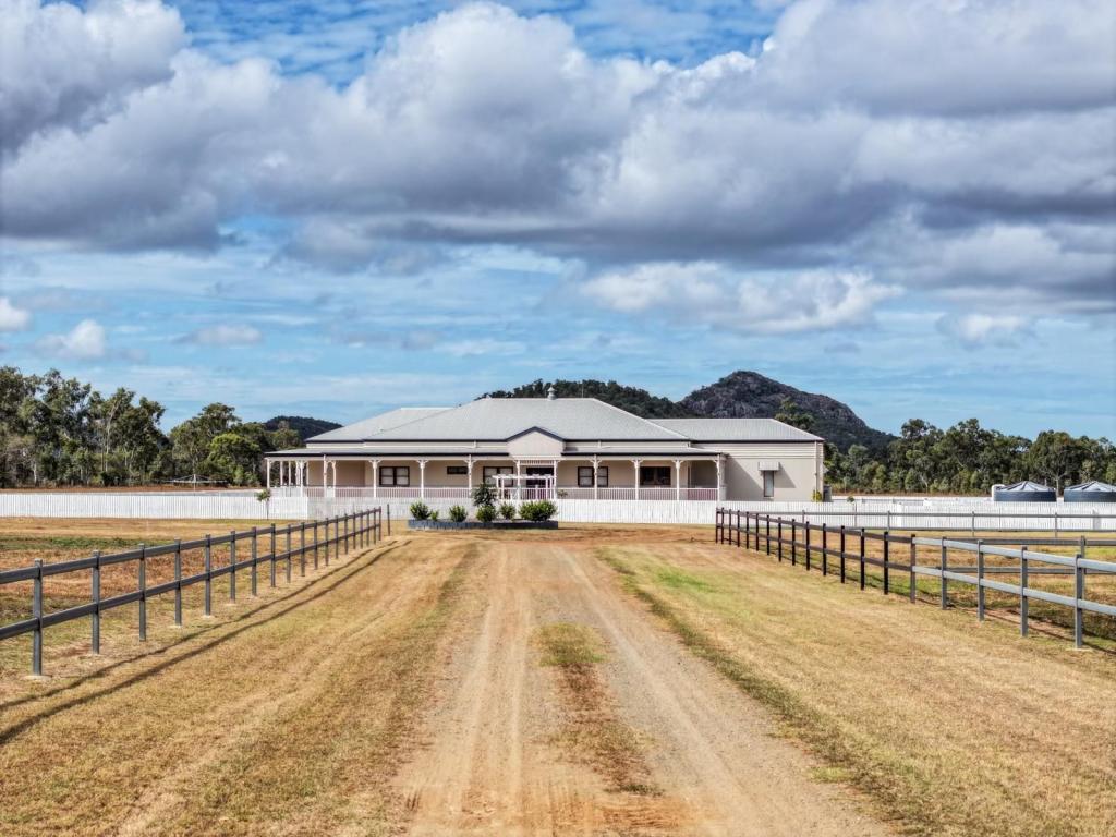 16ch Barretts Road, Barmoya, QLD 4703